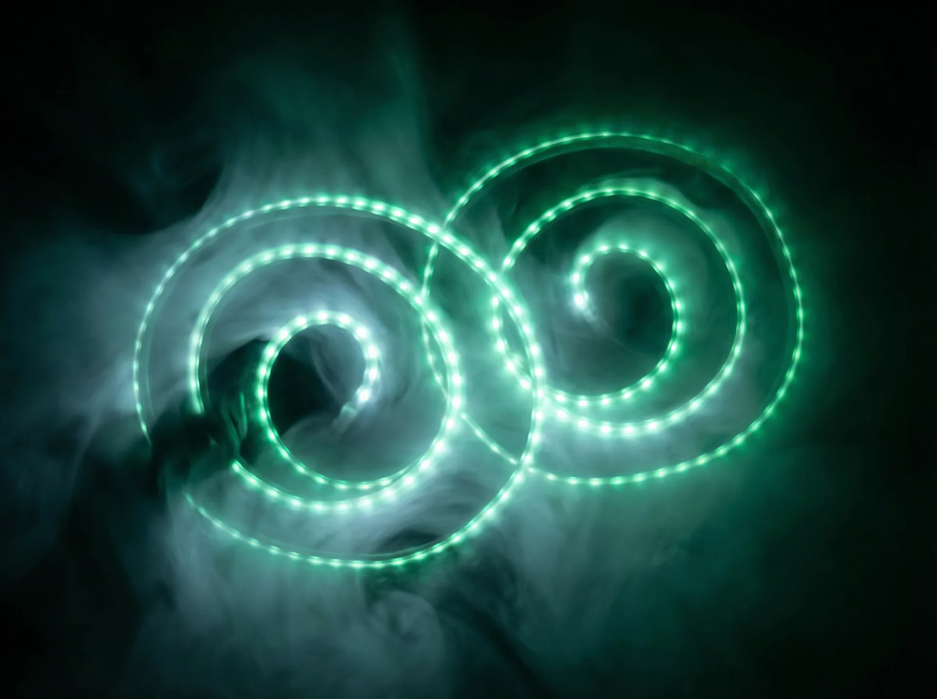 深度情感投入的象征性图像